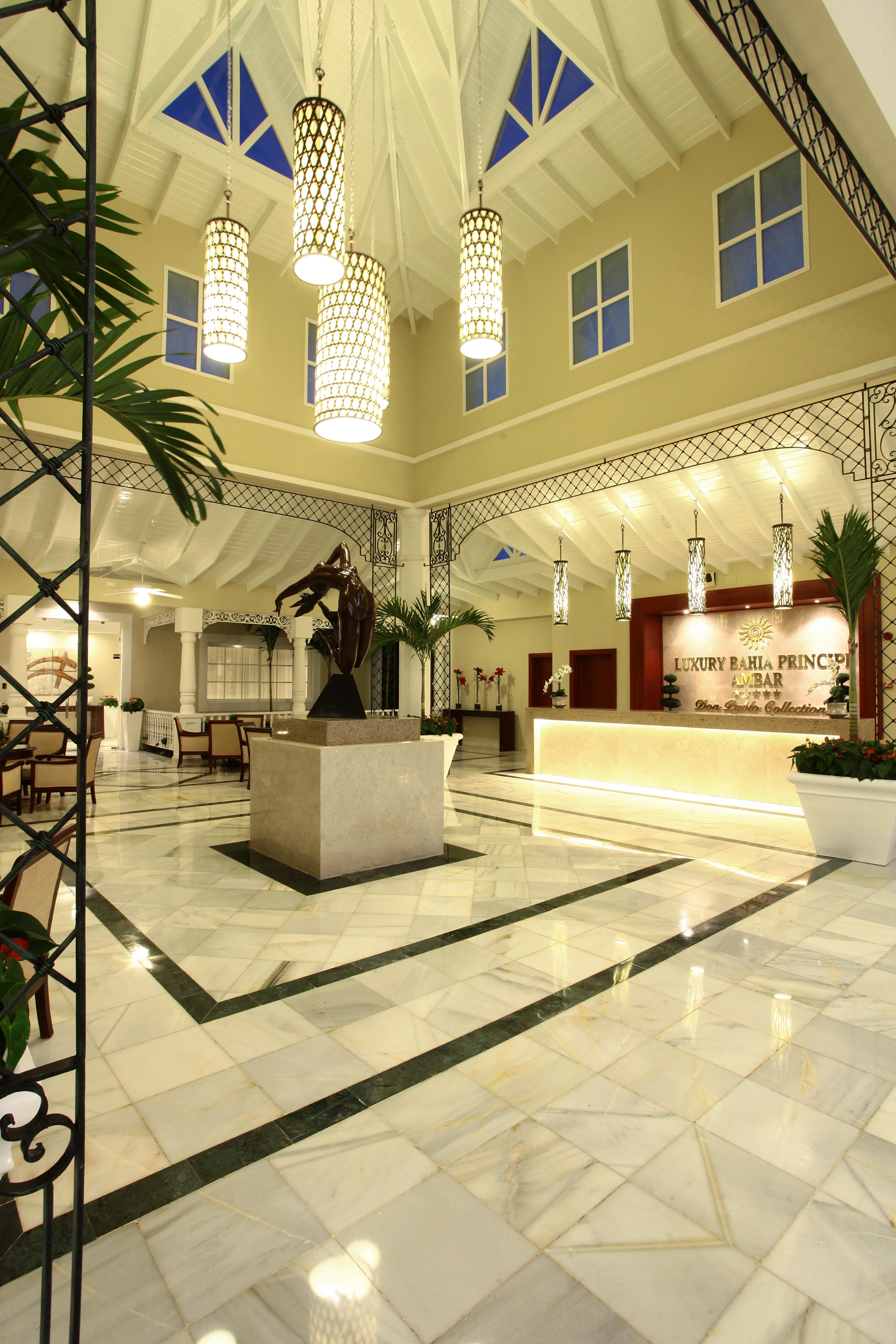 Hotel Bahia Principe Grand Aquamarine (Adults Only) Punta Cana Exterior foto